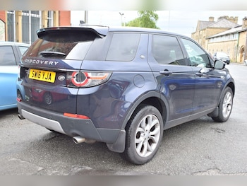 Used Land Rover Discovery Sport 2016 for sale - 78969249: Photo