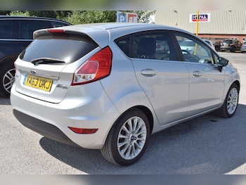 Used Ford Fiesta 2014 for sale - 79012617: Photo