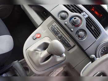Used Renault Kangoo 2010 for sale - 78935359: Photo