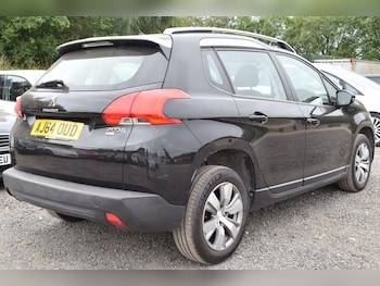Used Peugeot 2008 2015 for sale - 79328620: Photo