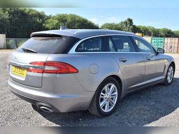 Used Jaguar XF 2013 for sale - 79191956: Photo