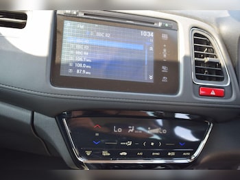 Used Honda HR-V 2018 for sale - 79039163: Photo