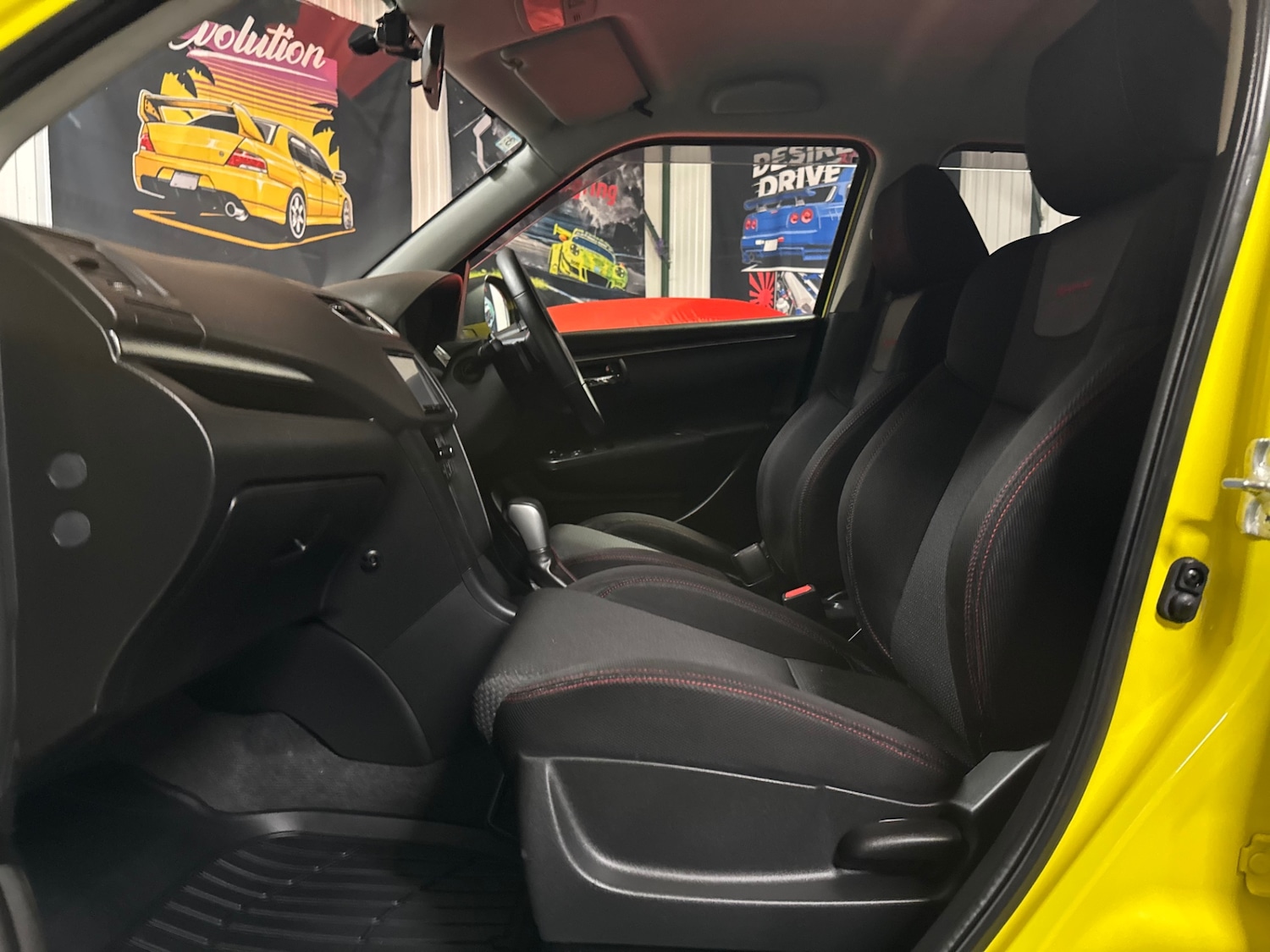 Used Suzuki Swift 2012 for sale - 77319885: Photo 16