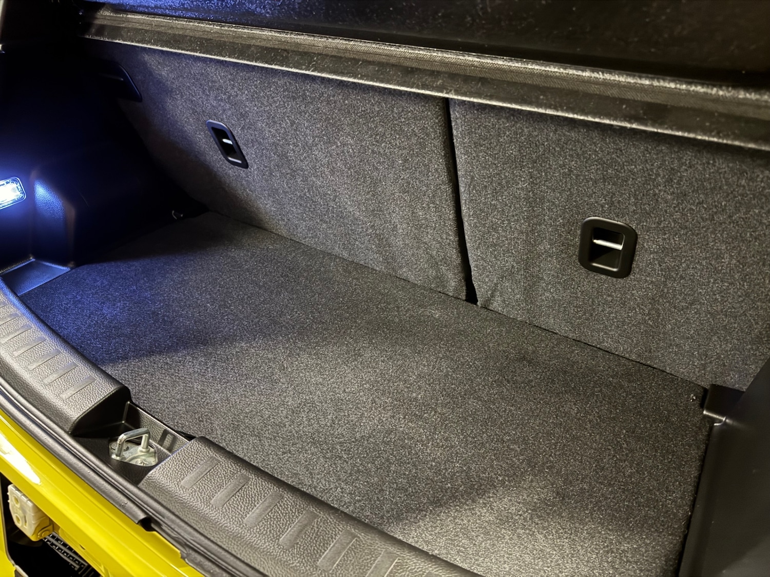 Used Suzuki Swift 2012 for sale - 77319885: Photo 18