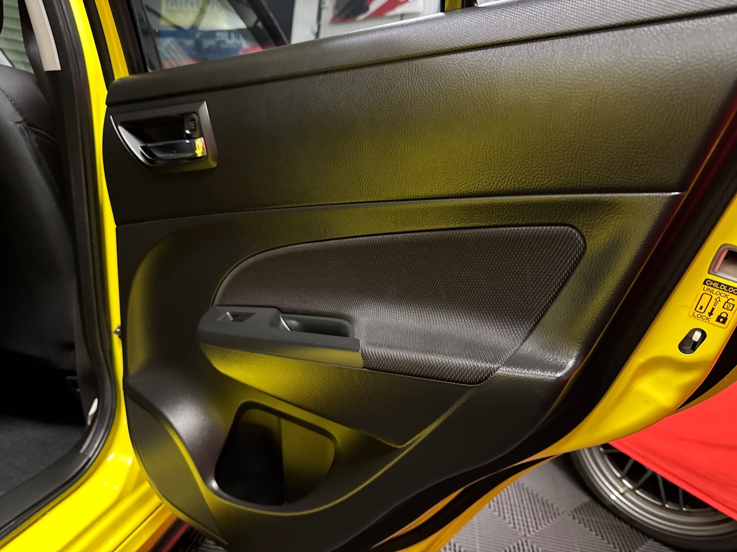 Used Suzuki Swift 2012 for sale - 77319885: Photo 68