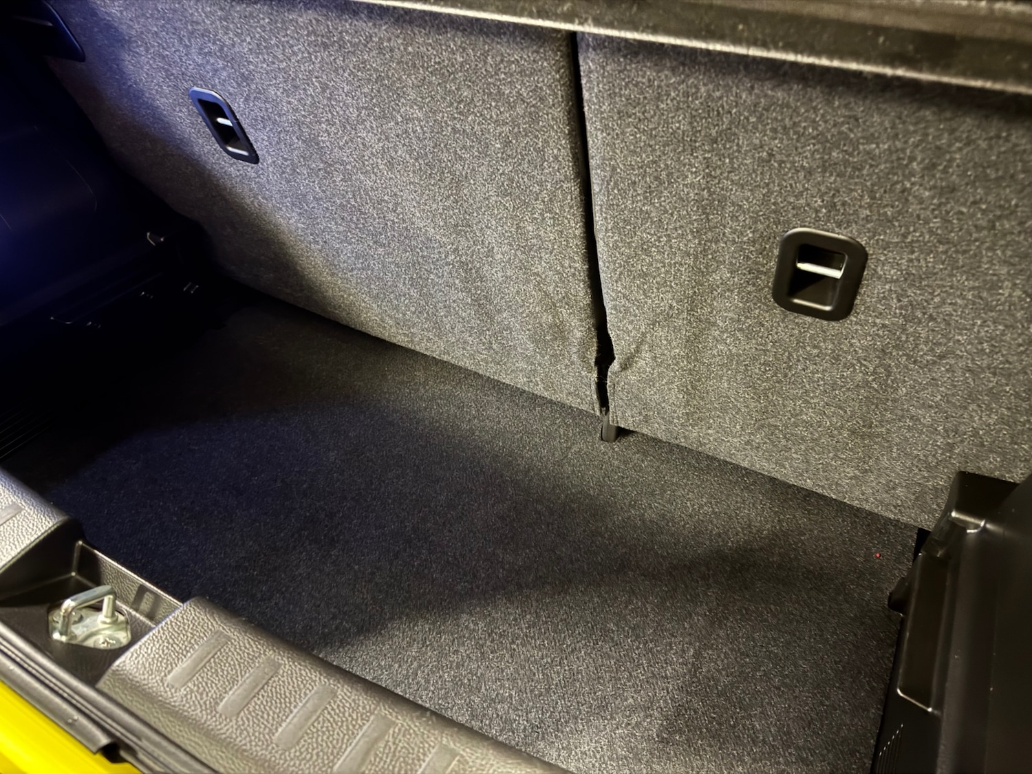 Used Suzuki Swift 2012 for sale - 77319885: Photo 86