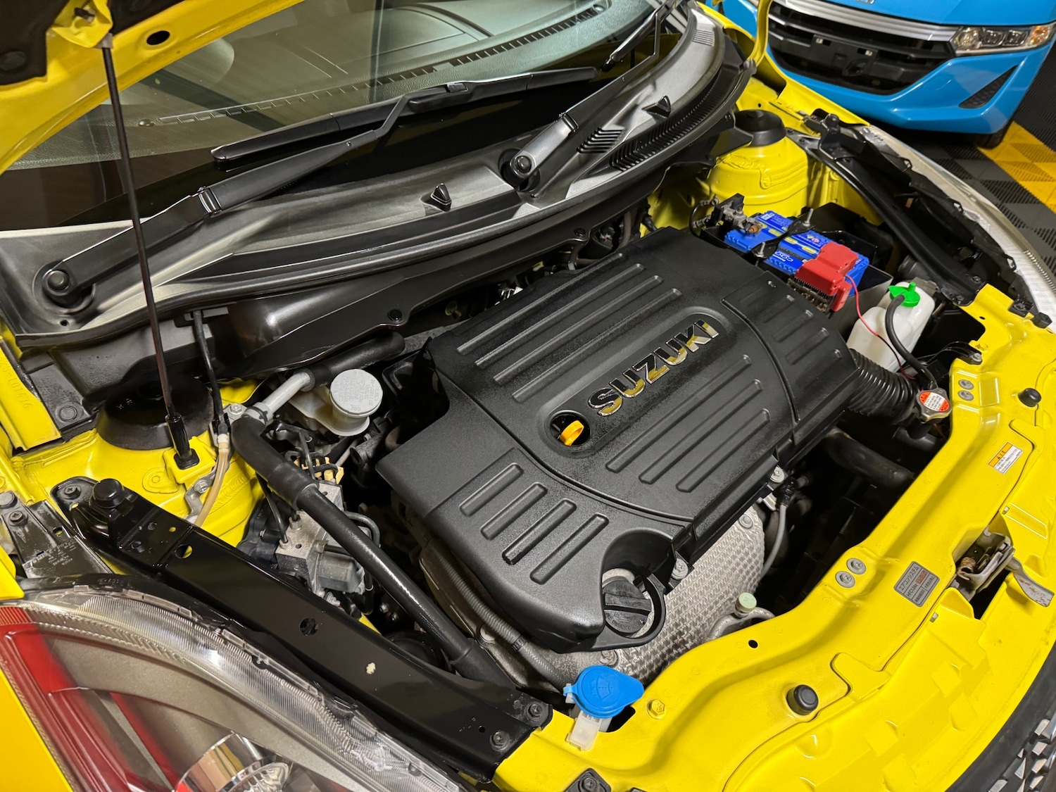 Used Suzuki Swift 2012 for sale - 77319885: Photo 90