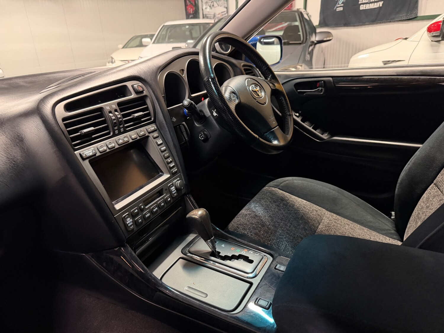 Used Toyota Aristo 2003 for sale - 77851851: Photo 61