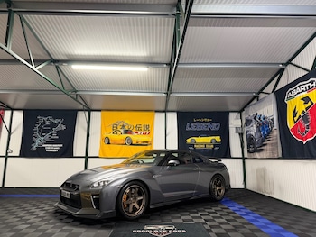 Used Nissan GT-R 2017 for sale - 78959108: Photo