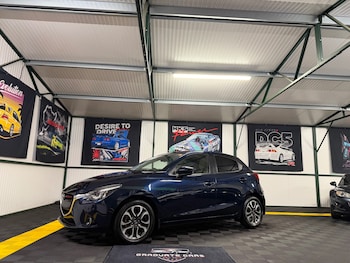 Used Mazda Mazda2 2015 for sale - 79237188: Photo