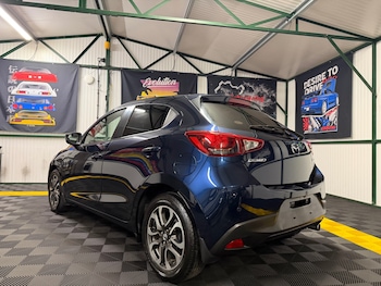 Used Mazda Mazda2 2015 for sale - 79237188: Photo