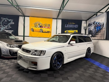 Used Nissan Stagea 1998 for sale - 78600040: Photo