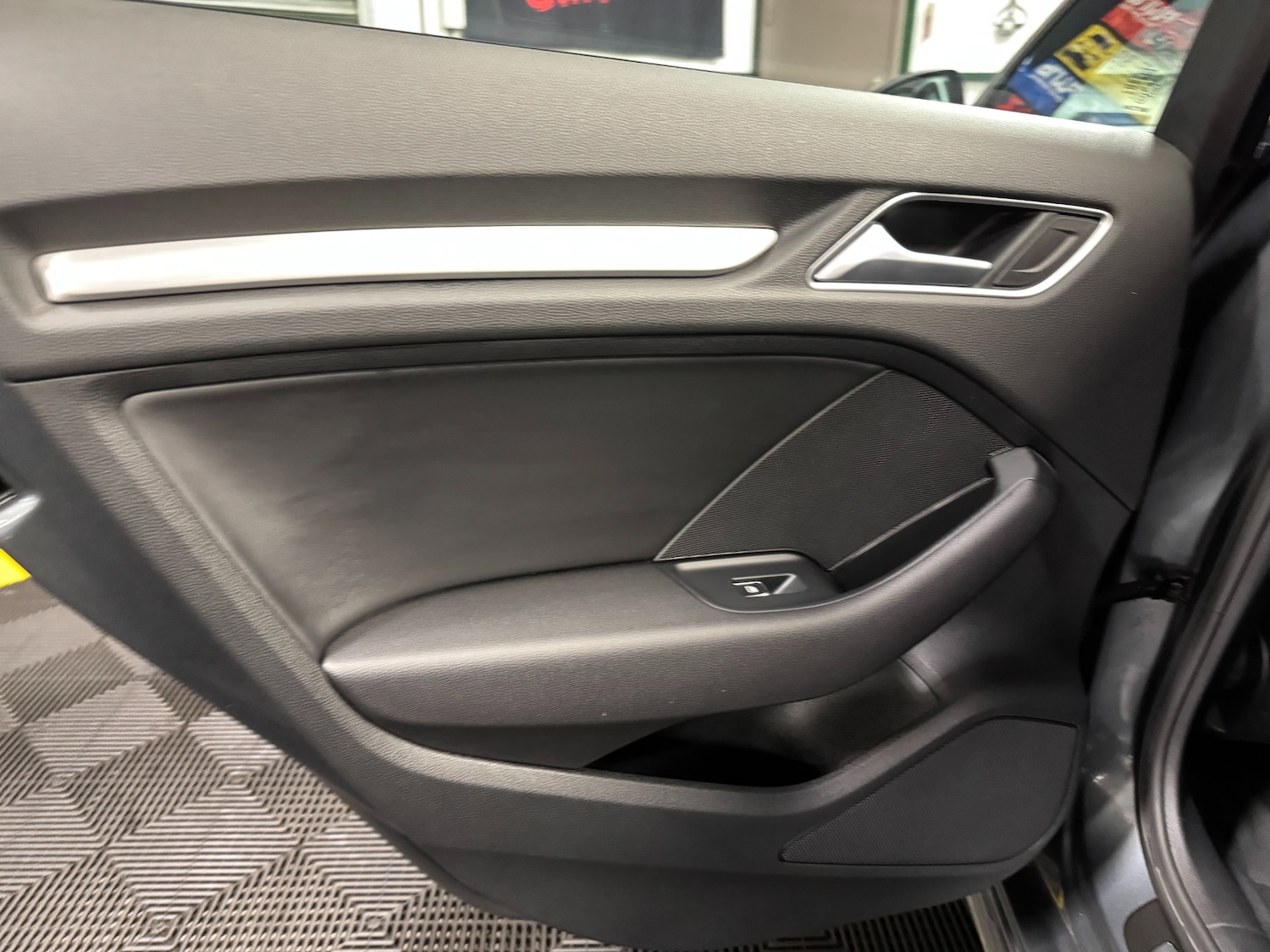 Used Audi A3 2014 for sale - 76952205: Photo 85