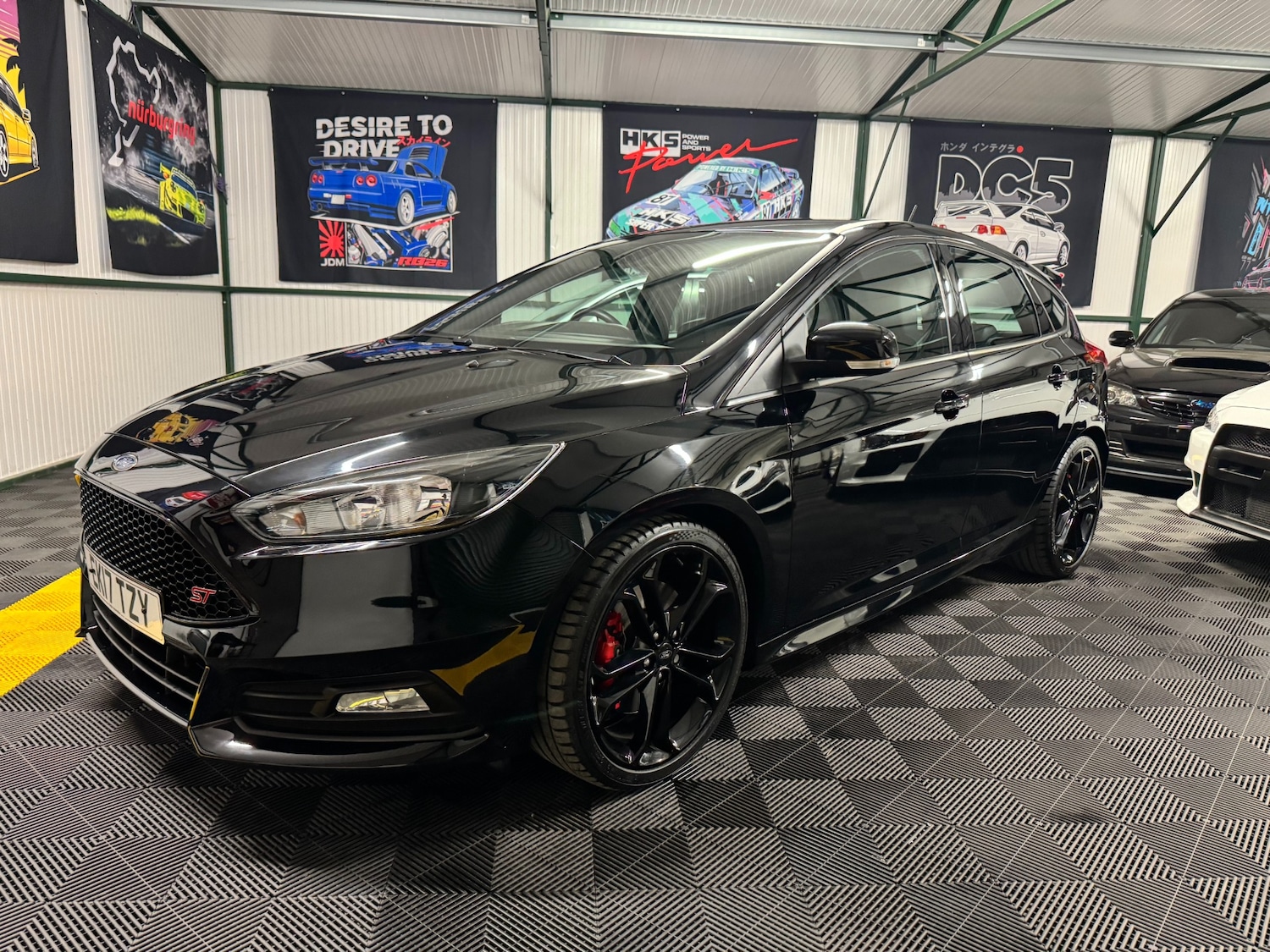 Used Ford Focus 2017 for sale - 76963658: Photo 2