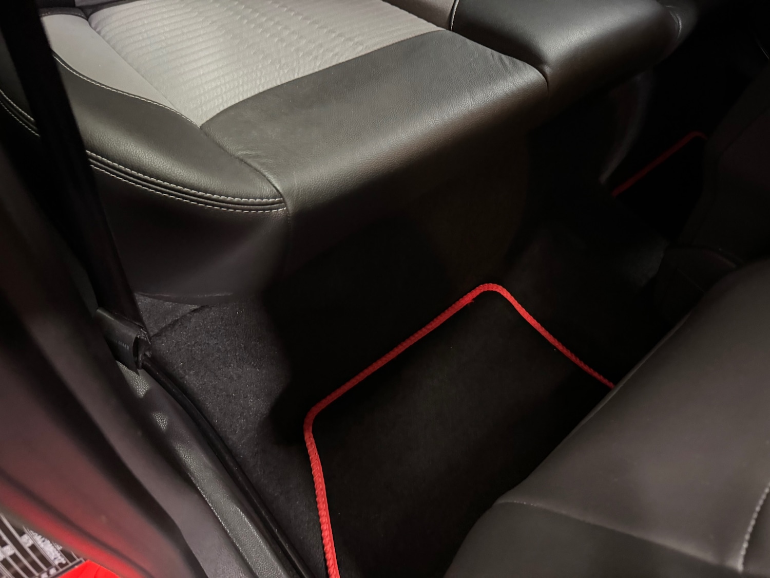 Used Ford Fiesta 2013 for sale - 77148569: Photo 67