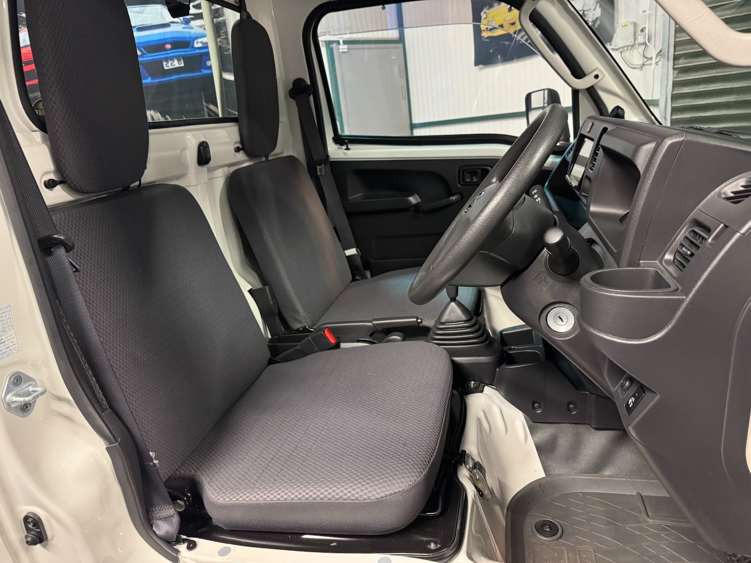 Used Daihatsu Hijet 2015 for sale - 76952224: Photo 18