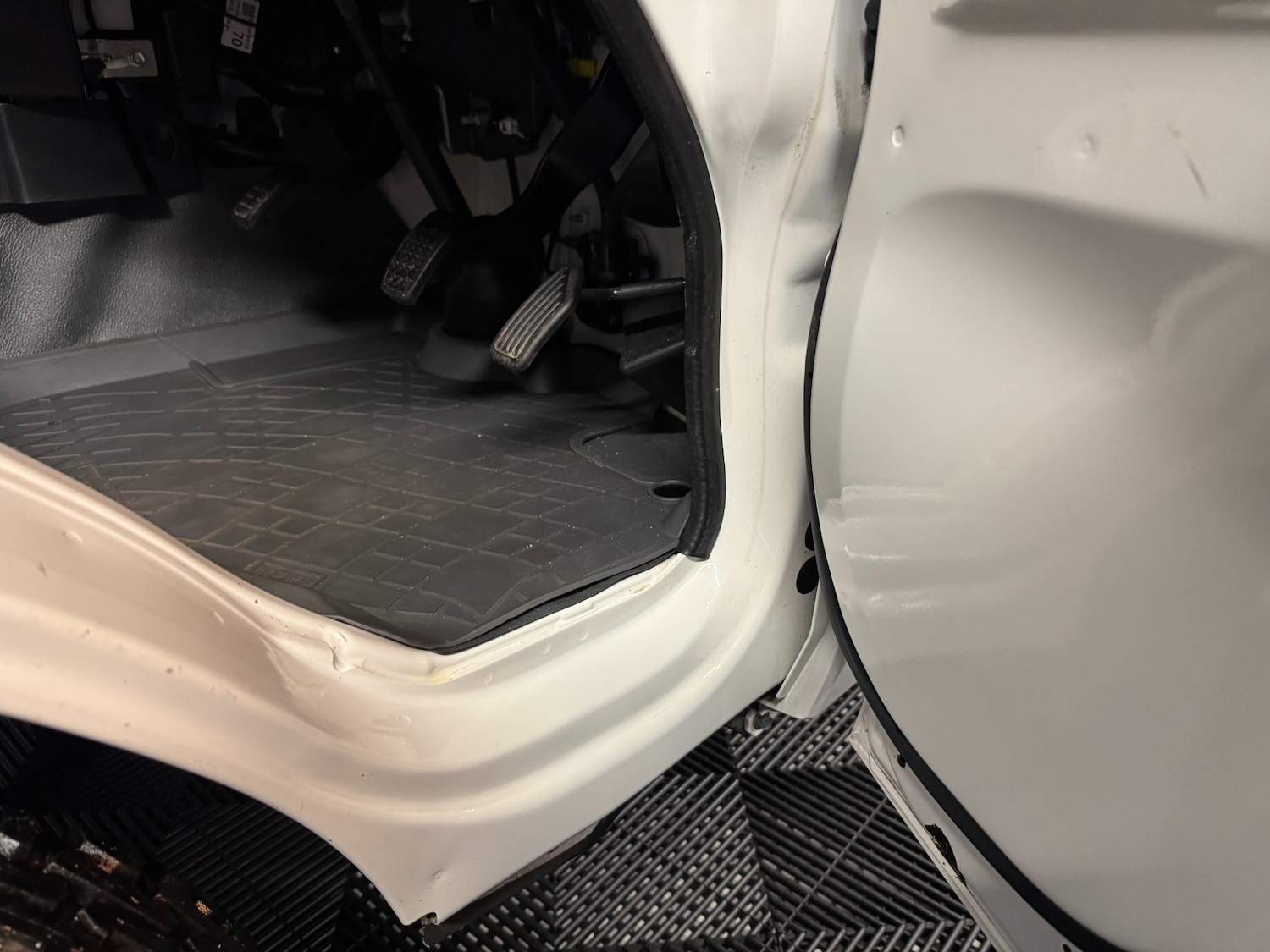 Used Daihatsu Hijet 2015 for sale - 76952224: Photo 63