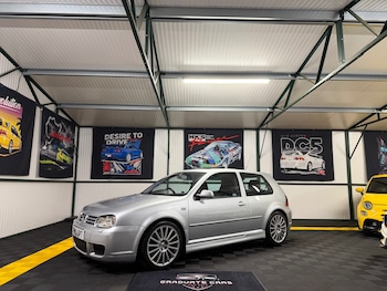 Used Volkswagen Golf 2004 for sale - 79140008: Photo