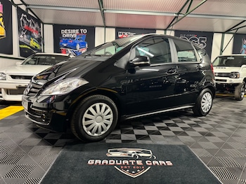 Used Mercedes-Benz A-Class 2011 for sale - 77100596: Photo