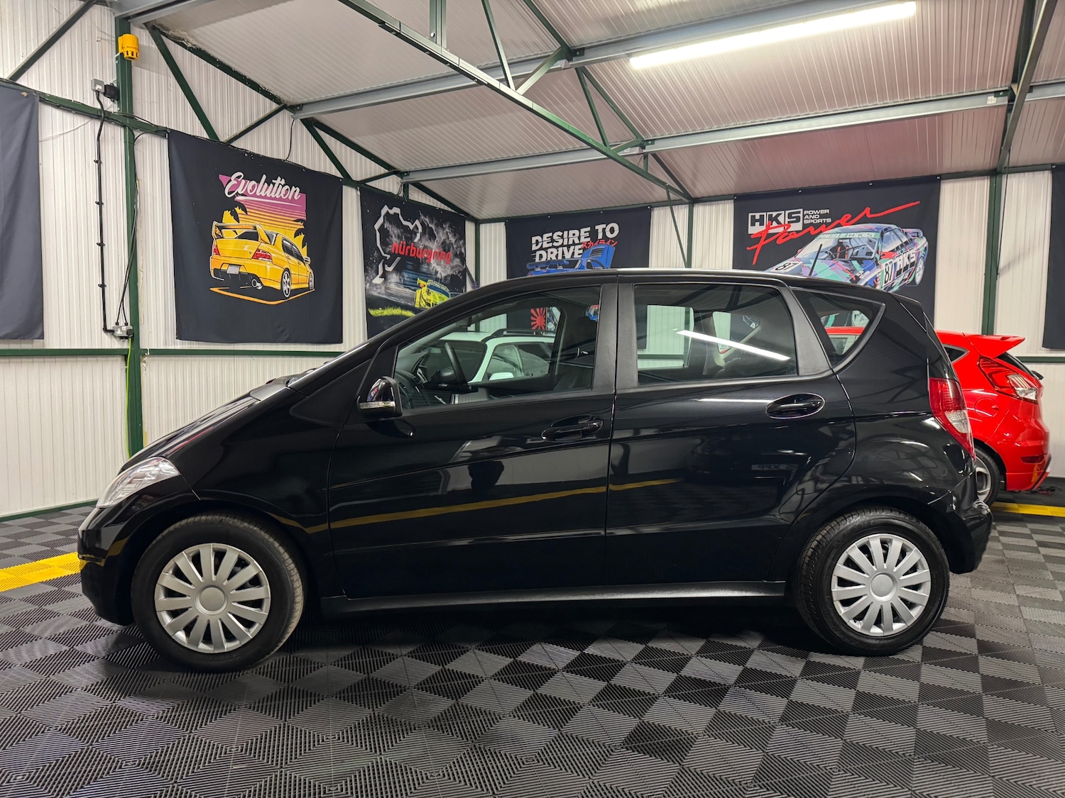 Used Mercedes-Benz A-Class 2011 for sale - 77100596: Photo 41