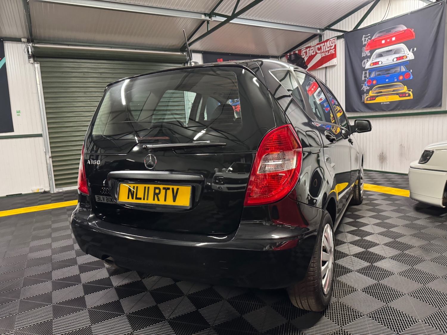 Used Mercedes-Benz A-Class 2011 for sale - 77100596: Photo 48