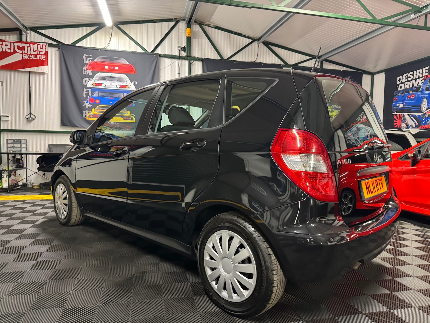 Used Mercedes-Benz A-Class 2011 for sale - 77100596: Photo 5