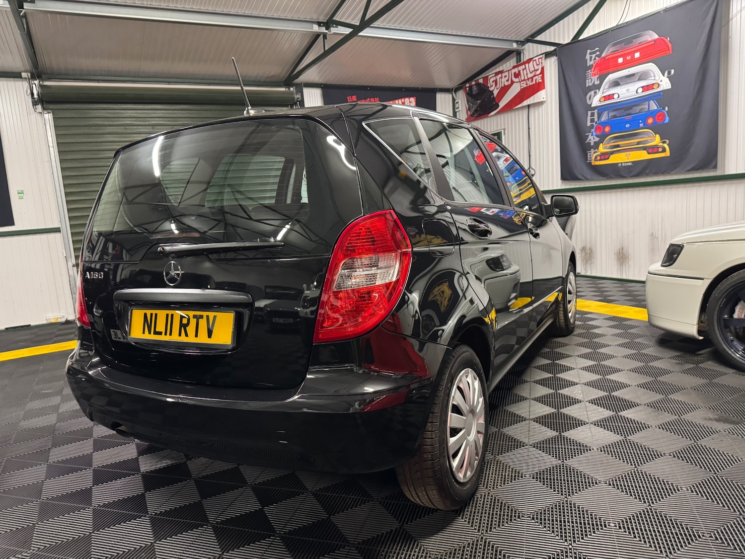 Used Mercedes-Benz A-Class 2011 for sale - 77100596: Photo 50