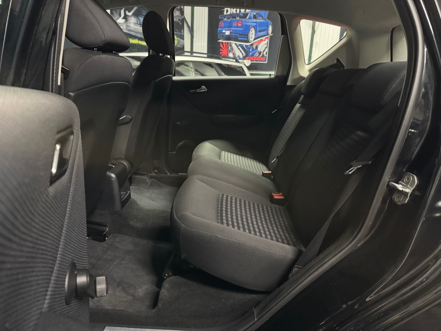 Used Mercedes-Benz A-Class 2011 for sale - 77100596: Photo 77