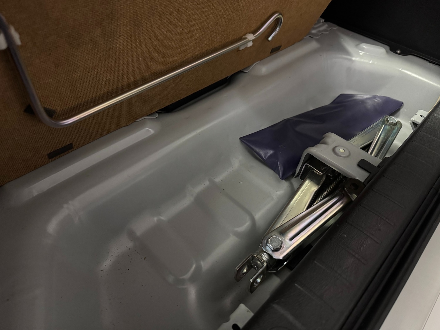 Used Suzuki Jimny 2015 for sale - 76964304: Photo 19