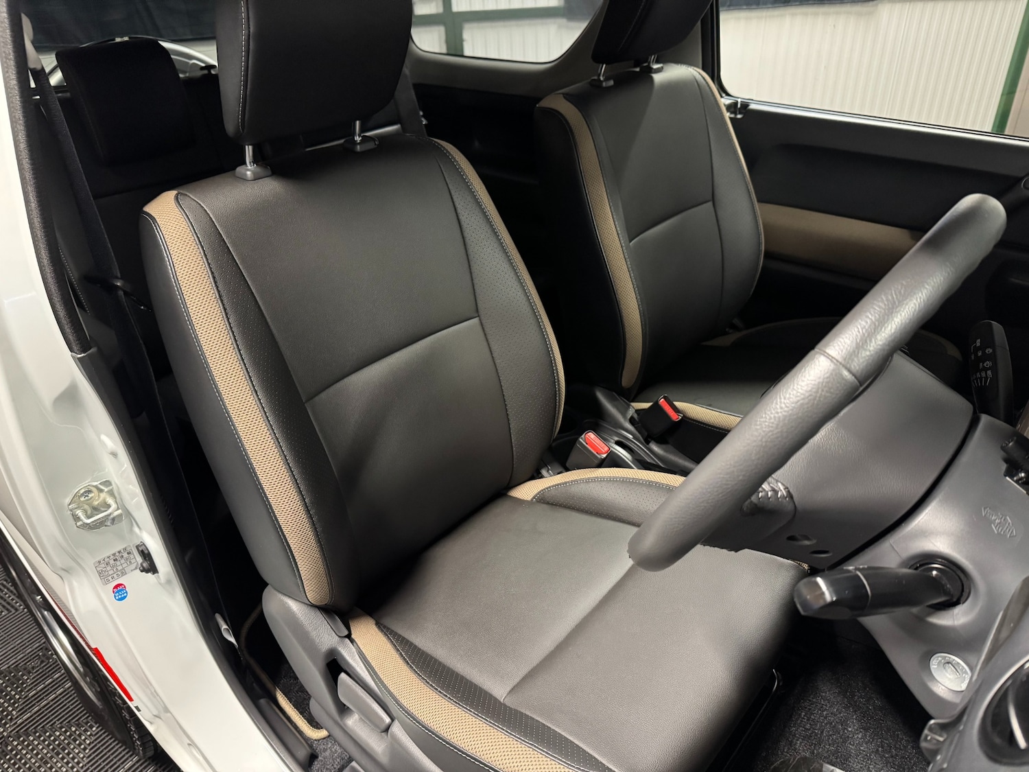 Used Suzuki Jimny 2015 for sale - 76964304: Photo 65