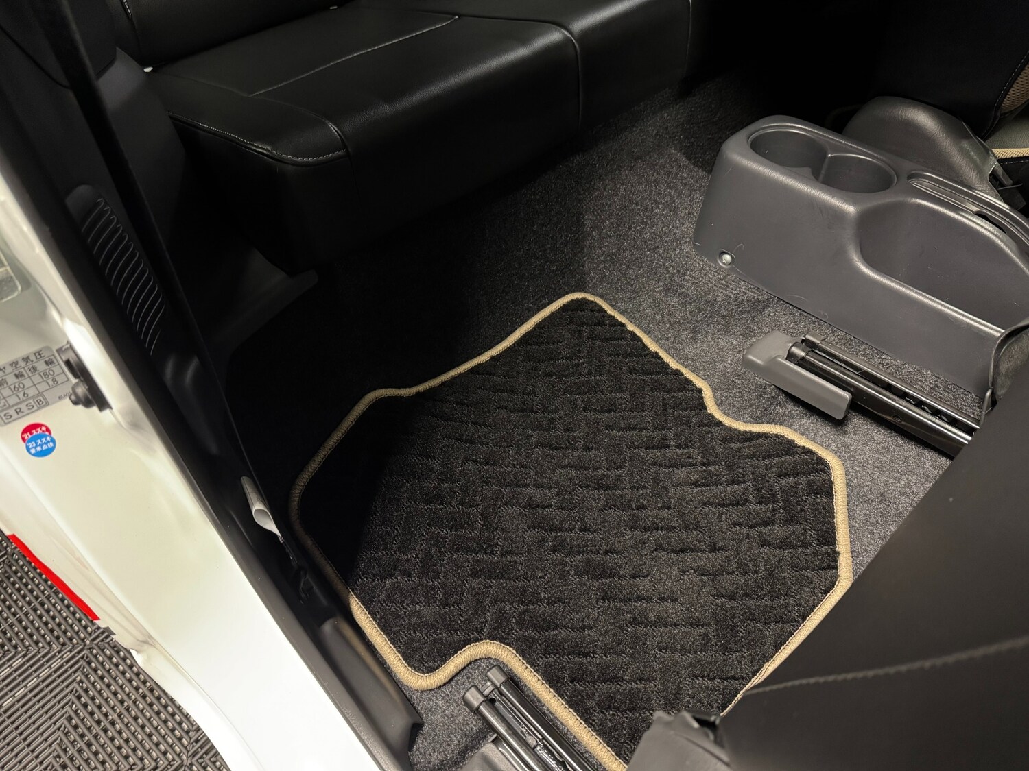 Used Suzuki Jimny 2015 for sale - 76964304: Photo 71