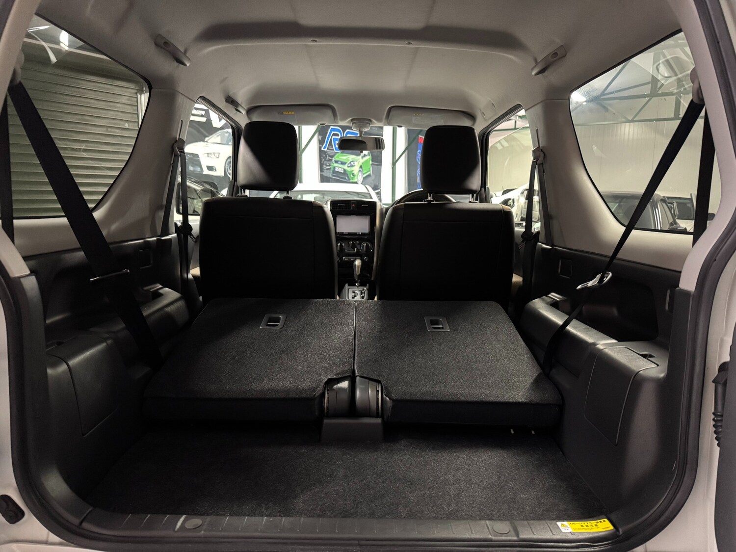 Used Suzuki Jimny 2015 for sale - 76964304: Photo 89