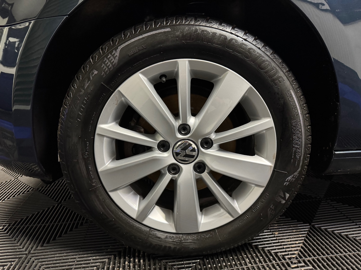 Used Volkswagen Golf 2012 for sale - 77357500: Photo 21