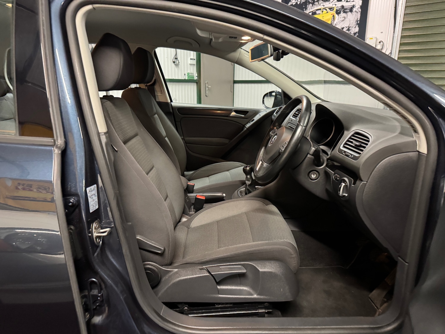 Used Volkswagen Golf 2012 for sale - 77357500: Photo 57