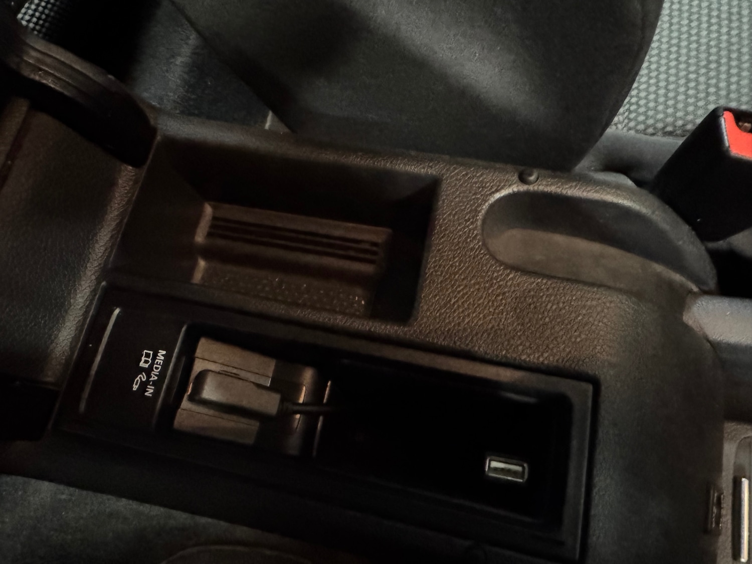 Used Volkswagen Golf 2012 for sale - 77357500: Photo 68