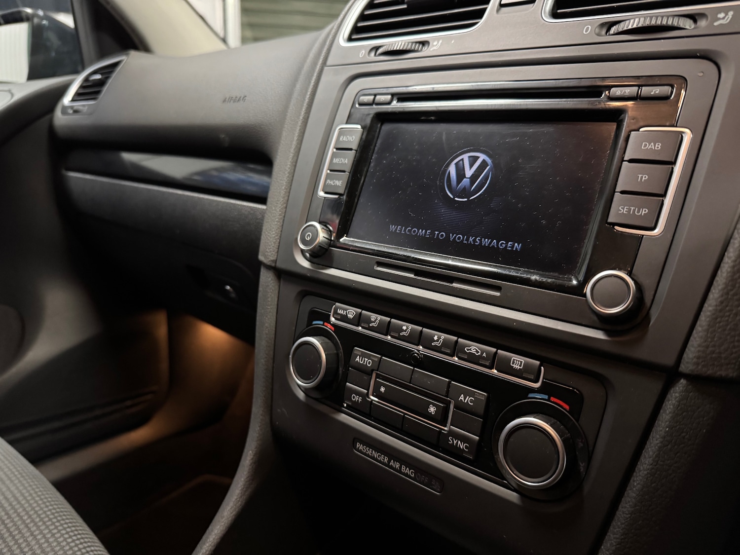 Used Volkswagen Golf 2012 for sale - 77357500: Photo 70