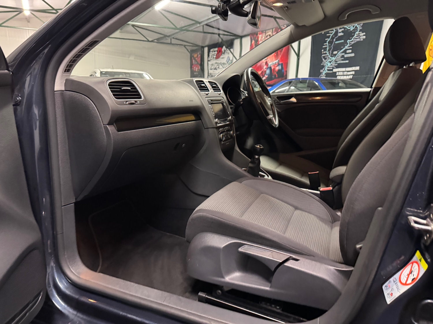 Used Volkswagen Golf 2012 for sale - 77357500: Photo 75