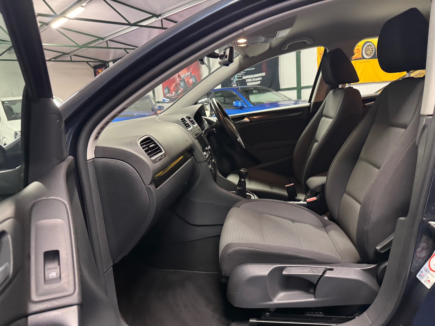 Used Volkswagen Golf 2012 for sale - 77357500: Photo 76