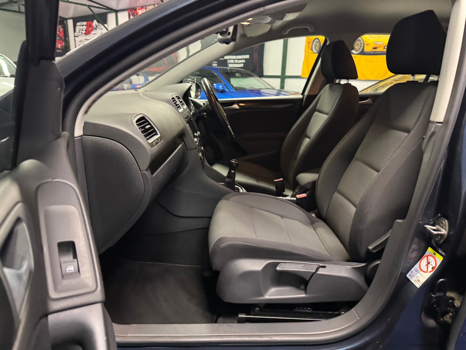 Used Volkswagen Golf 2012 for sale - 77357500: Photo 78