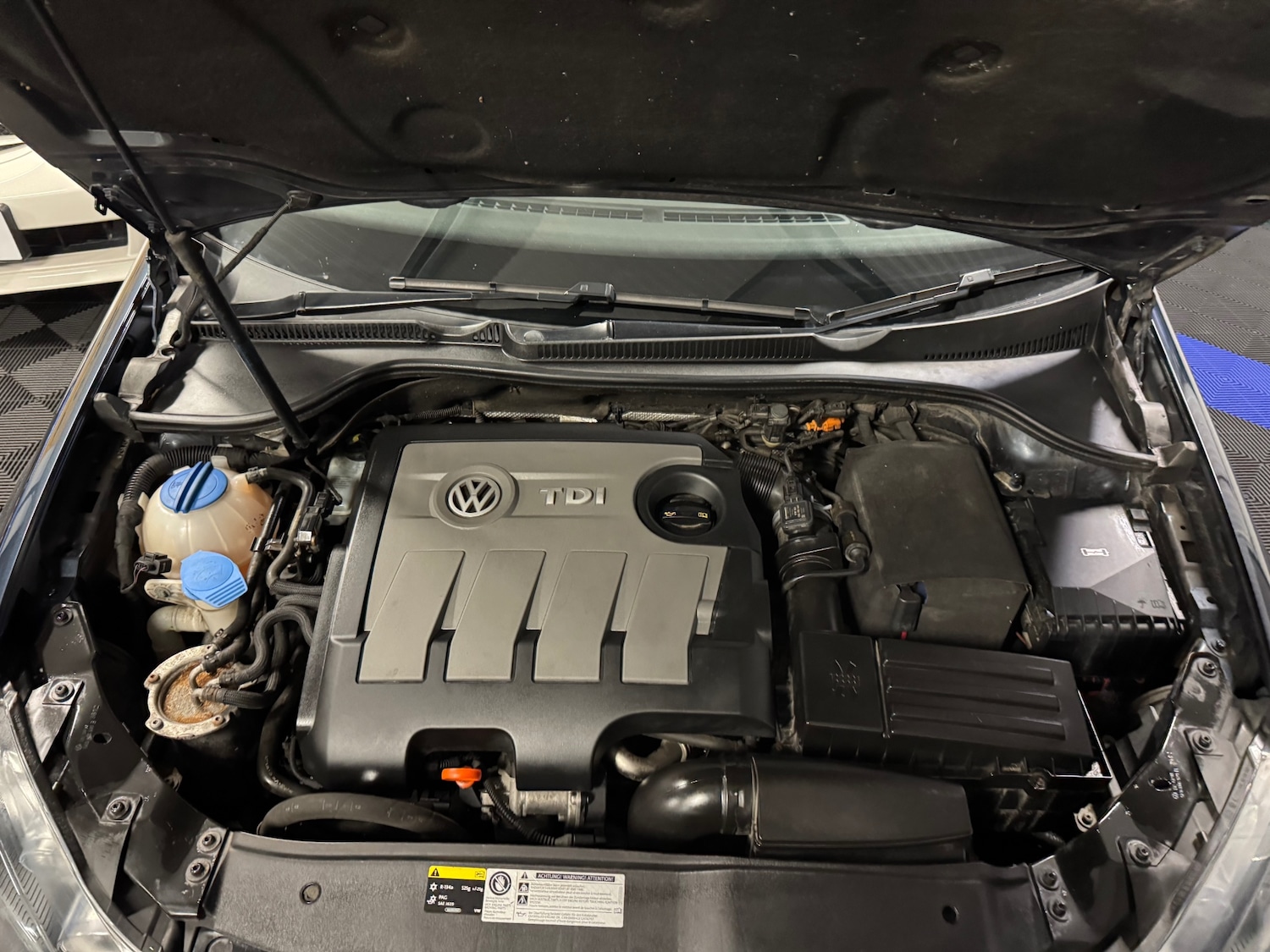 Used Volkswagen Golf 2012 for sale - 77357500: Photo 91