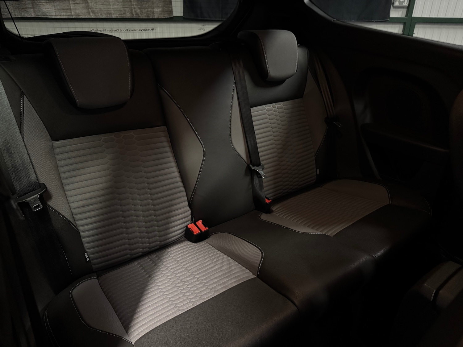 Used Ford Fiesta 2014 for sale - 77065884: Photo 14