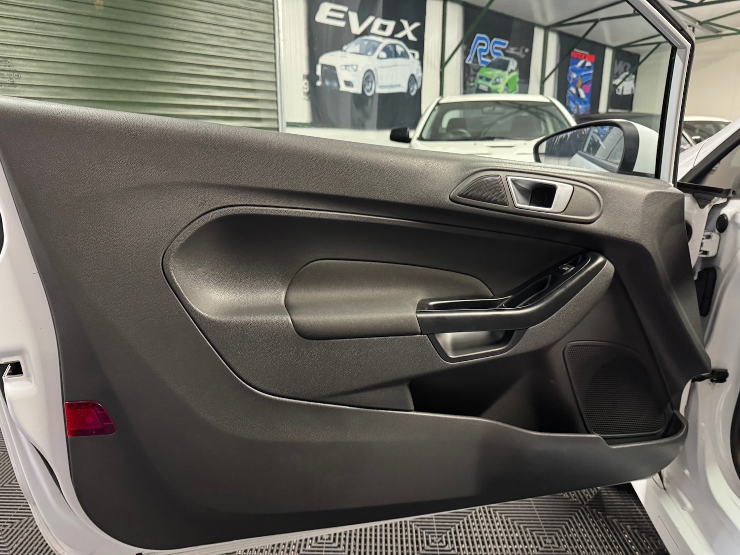 Used Ford Fiesta 2014 for sale - 77065884: Photo 70