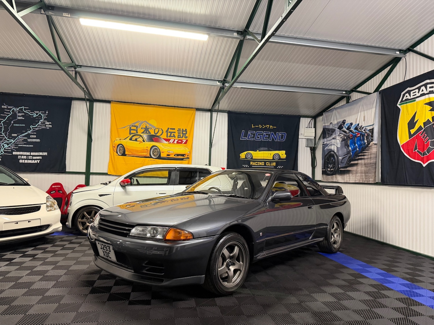 Used Nissan Skyline 1992 for sale - 78213995: Photo 2