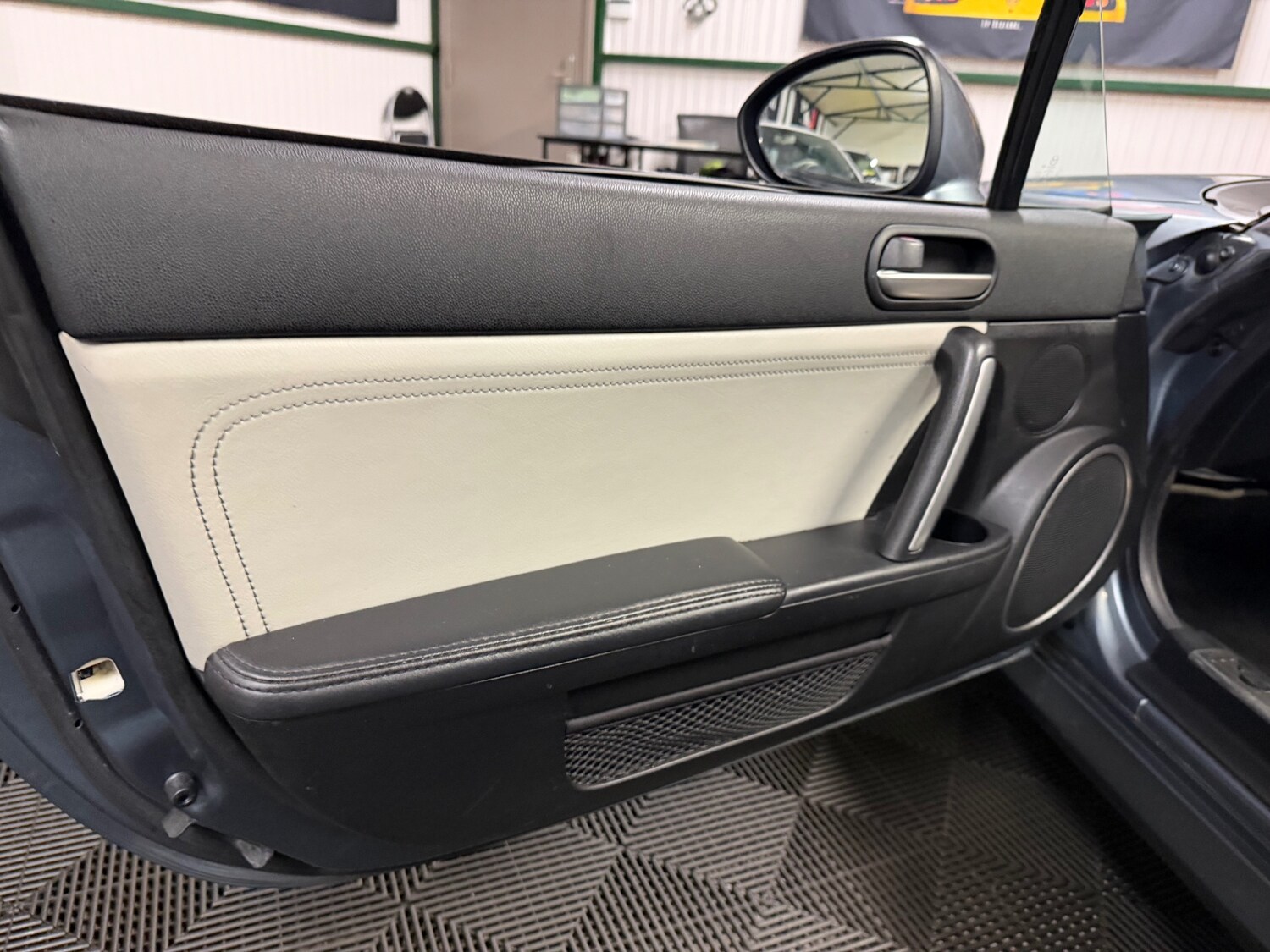 Used Mazda MX-5 2011 for sale - 77478288: Photo 69