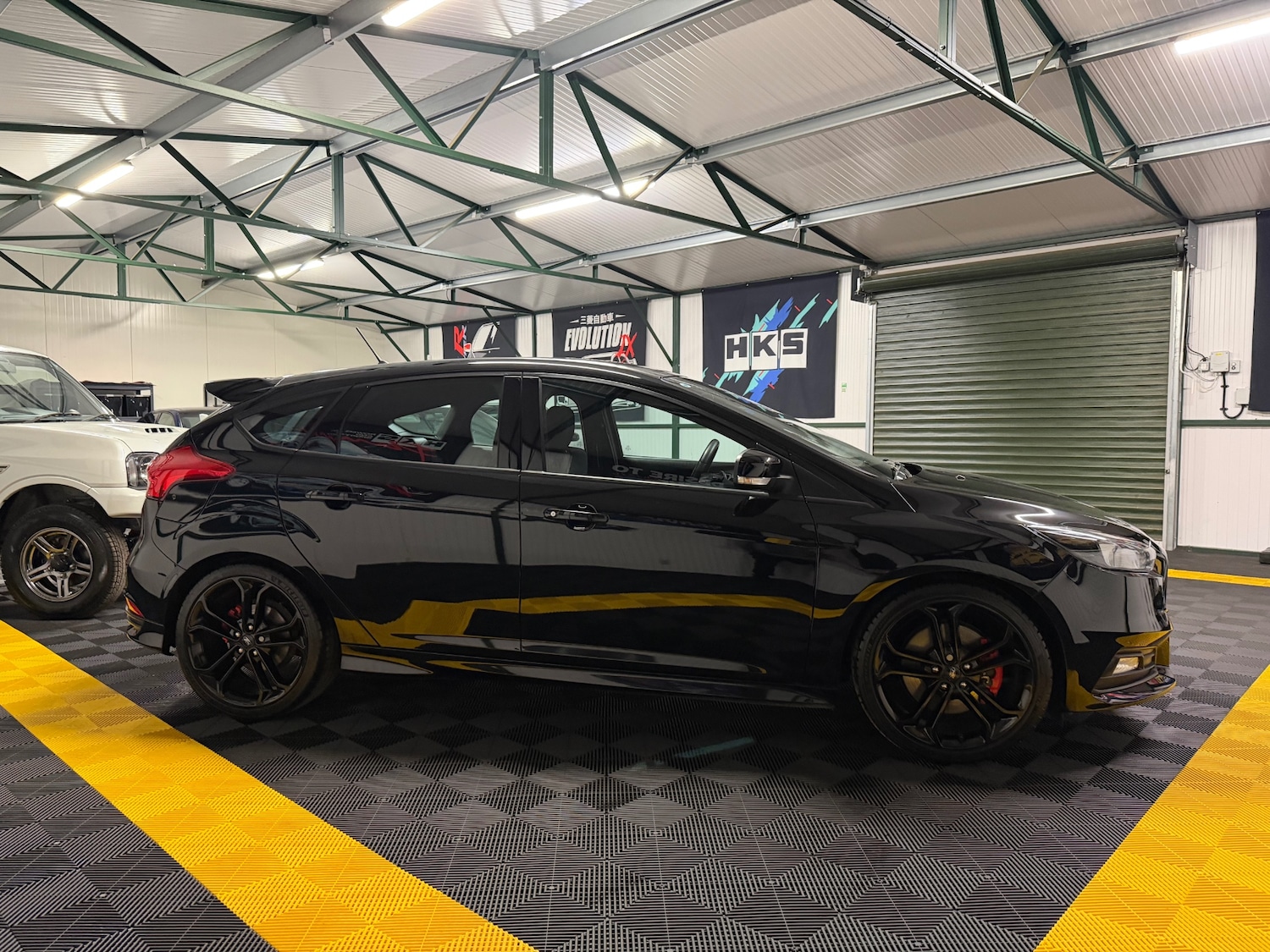 Used Ford Focus 2017 for sale - 78062364: Photo 7