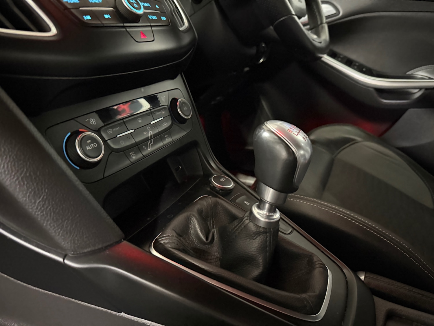 Used Ford Focus 2017 for sale - 78062364: Photo 78