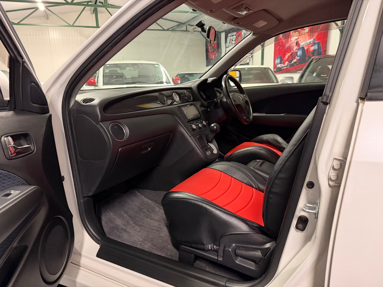 Used Mitsubishi Airtrek 2020 for sale - 77782132: Photo 60