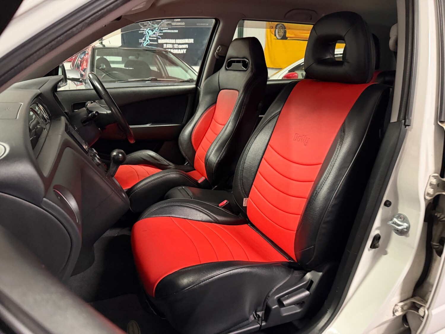 Used Mitsubishi Airtrek 2020 for sale - 77782132: Photo 64