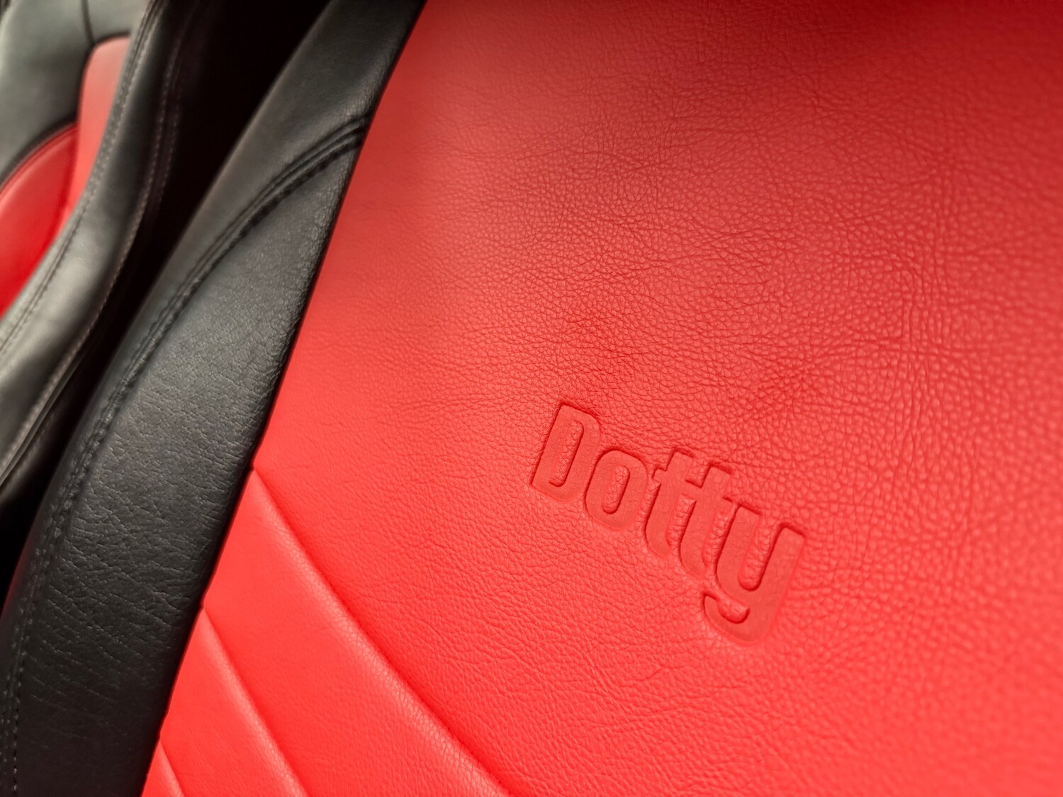 Used Mitsubishi Airtrek 2020 for sale - 77782132: Photo 68