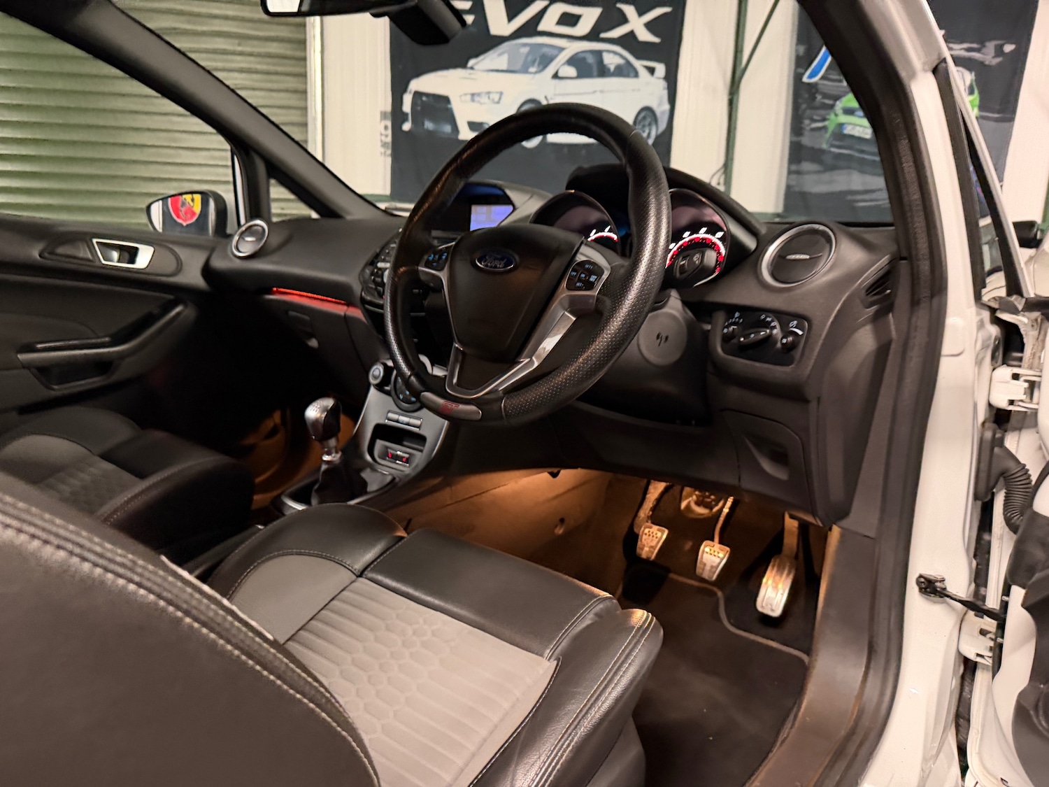 Used Ford Fiesta 2015 for sale - 77891537: Photo 55